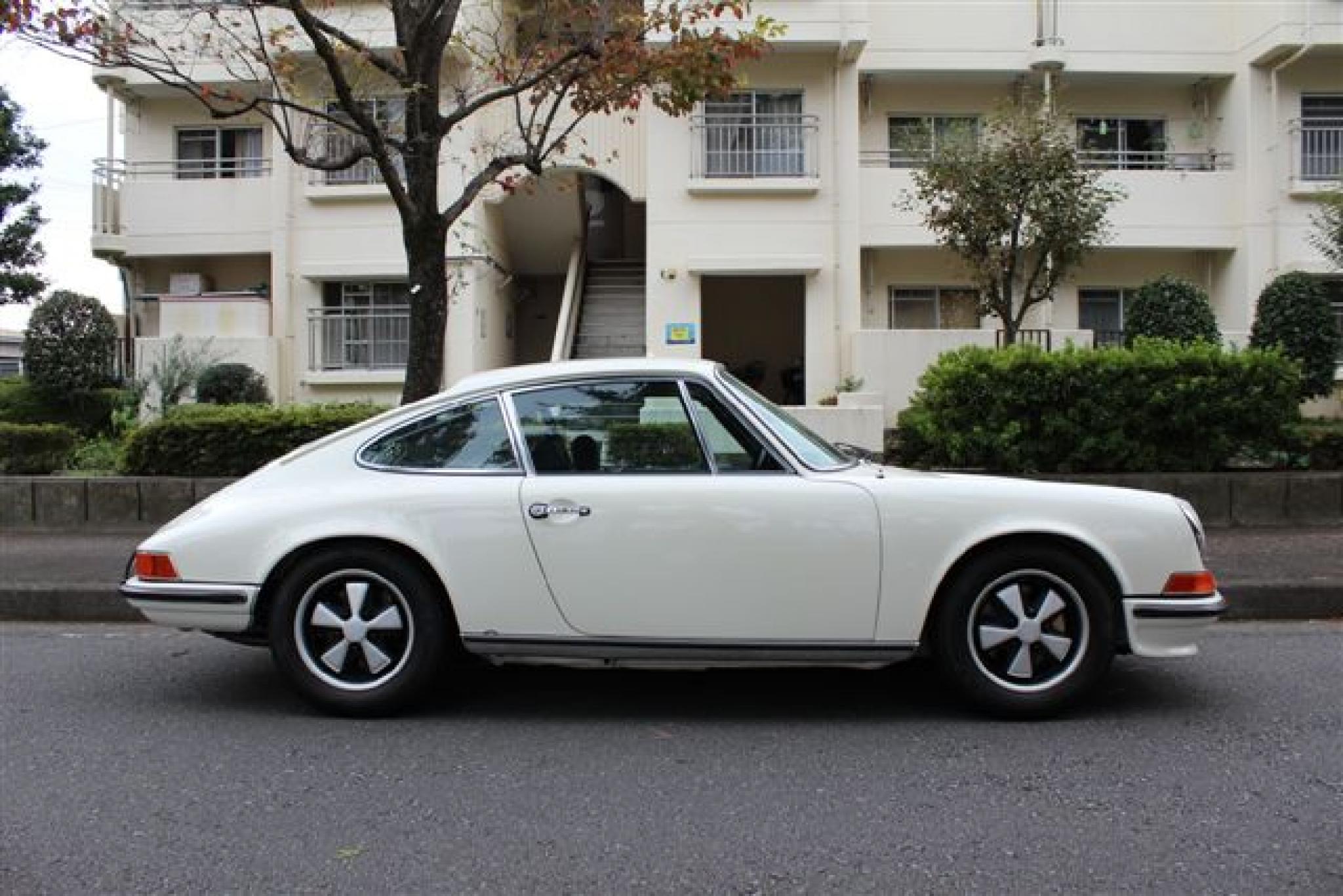 ヴィンテージカー販売 ポルシェ 911E